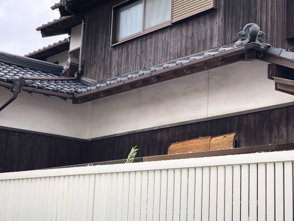 外壁リフォームビフォー